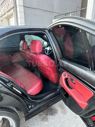 BMW 540 2001, 272,890 km - 4.4 l - Bakı