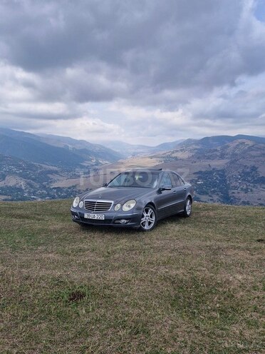 Mercedes E 220 2007, 393,319 km - 2.2 l - Bakı