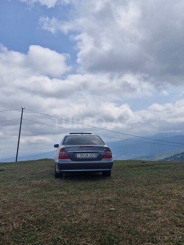 Mercedes E 220 2007, 393,319 km - 2.2 l - Bakı