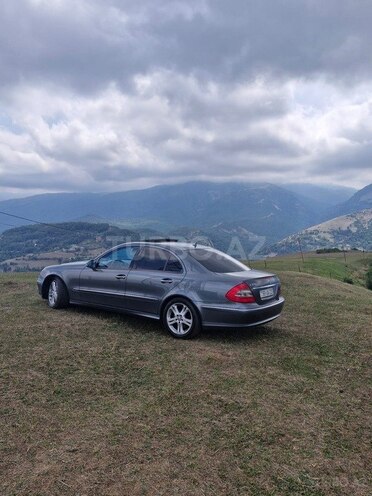 Mercedes E 220 2007, 393,319 km - 2.2 l - Bakı