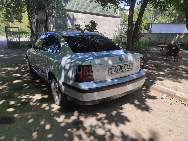 Volkswagen Passat 1998, 375,000 km - 1.8 l - Mingəçevir