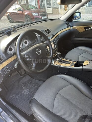 Mercedes E 220 2007, 393,319 km - 2.2 l - Bakı