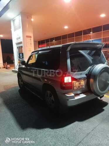 Mitsubishi Pajero io 2000, 200,000 km - 1.8 л - Xızı