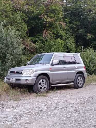 Mitsubishi Pajero io 2000, 200,000 km - 1.8 л - Xızı