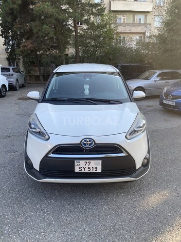 Toyota Sienta 2017, 272,000 km - 1.5 л - Bakı