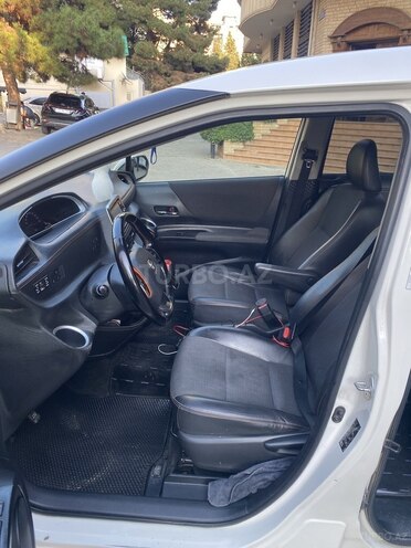 Toyota Sienta 2017, 272,000 km - 1.5 л - Bakı
