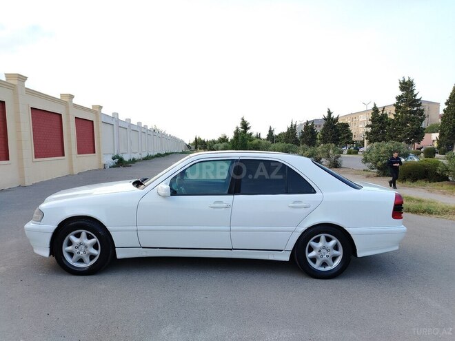 Mercedes C 220 1997, 220,970 km - 2.2 л - Sumqayıt