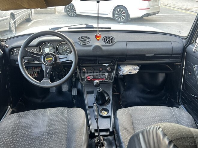 LADA (VAZ) 2106 2002, 79,000 km - 1.6 л - Salyan