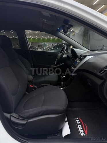 Hyundai Accent 2013, 209,000 km - 1.6 л - Bakı