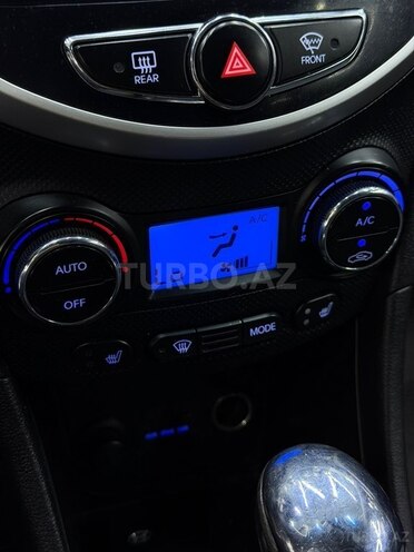 Hyundai Accent 2013, 209,000 km - 1.6 л - Bakı
