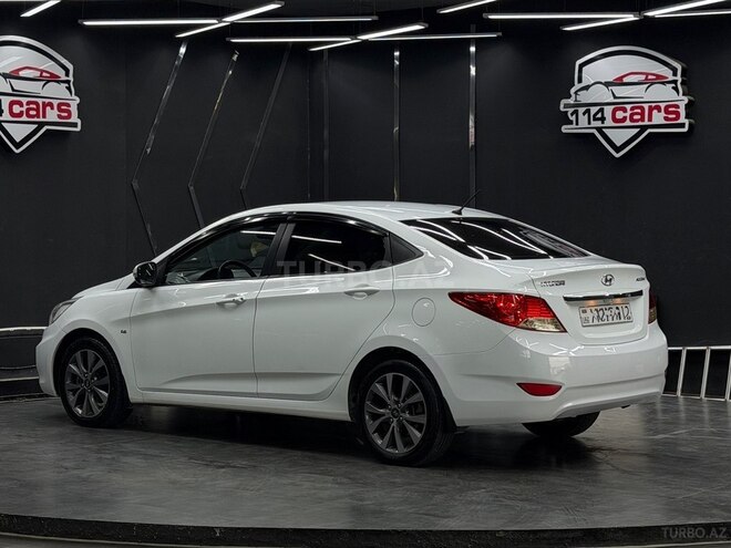 Hyundai Accent 2013, 209,000 km - 1.6 л - Bakı