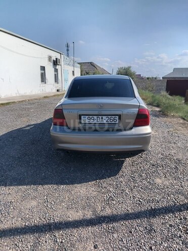 Opel Vectra 1999, 500,125 km - 1.8 l - Sabirabad