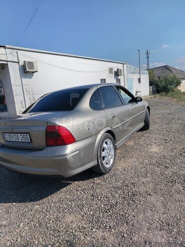 Opel Vectra 1999, 500,125 km - 1.8 l - Sabirabad