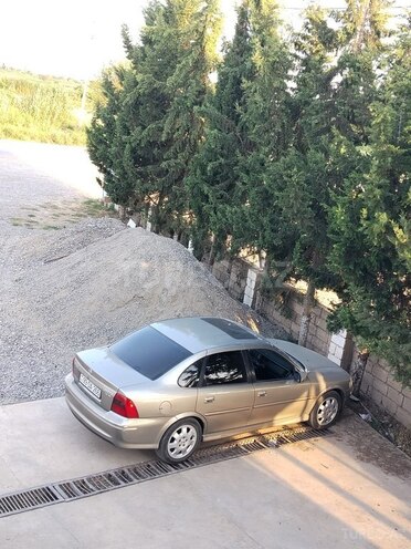 Opel Vectra 1999, 500,125 km - 1.8 l - Sabirabad