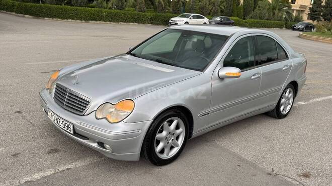 Mercedes C 200 2001, 295,321 km - 2.0 l - Sumqayıt