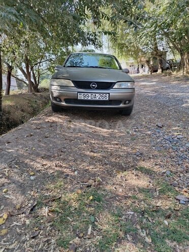 Opel Vectra 1999, 500,125 km - 1.8 l - Sabirabad