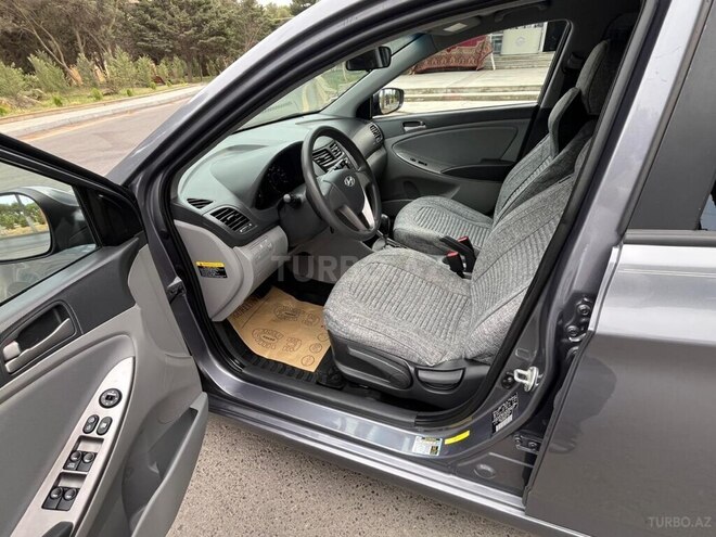 Hyundai Accent 2017, 116,000 km - 1.6 л - Bakı