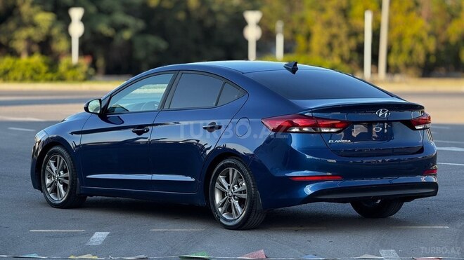 Hyundai Elantra 2018, 170,590 km - 2.0 l - Gəncə