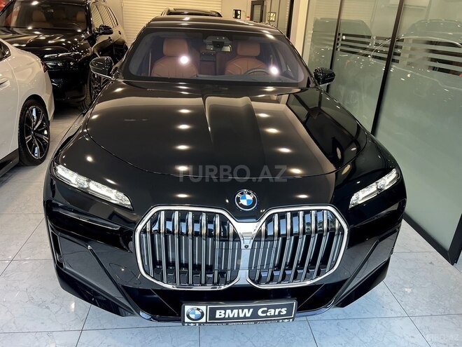 BMW 750e xDrive 2024, 32,000 km - 3.0 л - Bakı