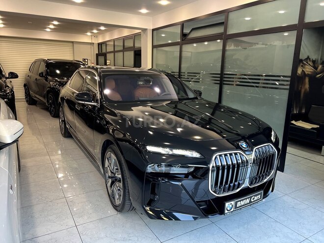 BMW 750e xDrive 2024, 32,000 km - 3.0 л - Bakı