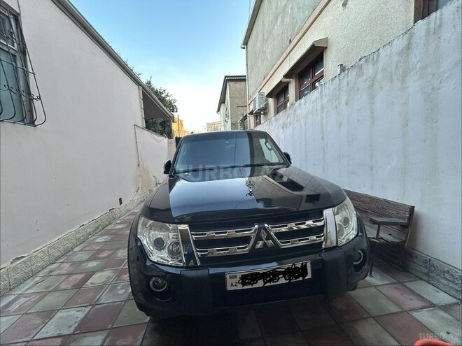 Mitsubishi Pajero 2010, 158,000 km - 3.5 л - Bakı