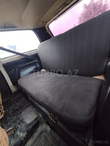 LADA (VAZ) Niva 1991, 896,000 km - 1.6 l - Yardımlı