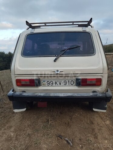 LADA (VAZ) Niva 1991, 896,000 km - 1.6 l - Yardımlı