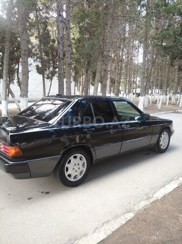 Mercedes 190 1993, 457,369 km - 2.0 l - Sumqayıt