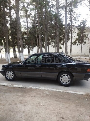 Mercedes 190 1993, 457,369 km - 2.0 l - Sumqayıt