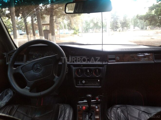 Mercedes 190 1993, 457,369 km - 2.0 l - Sumqayıt