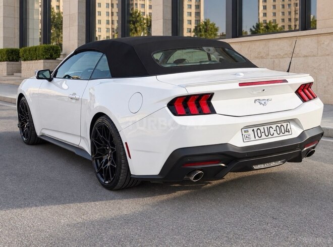 Ford Mustang 2025, 24,000 km - 2.3 л - Bakı