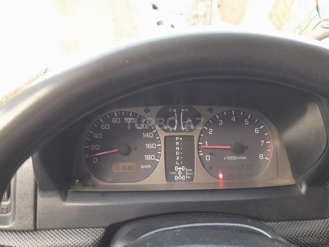 Mitsubishi Pajero 2000, 363,680 km - 2.4 l - Bakı