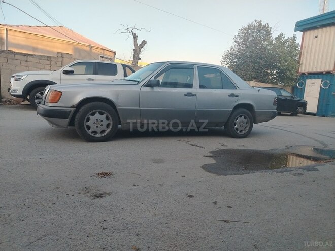 Mercedes  1988, 72,660 km - 2.0 л - Bakı