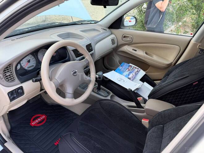 Nissan Sunny 2010, 122,000 km - 1.3 л - Bakı