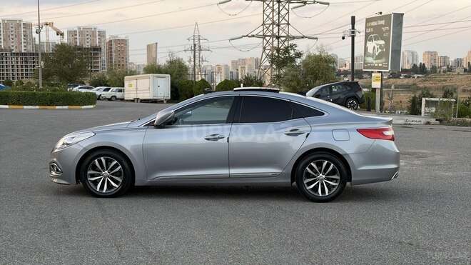 Hyundai Grandeur 2015, 231,000 km - 2.2 l - Bakı