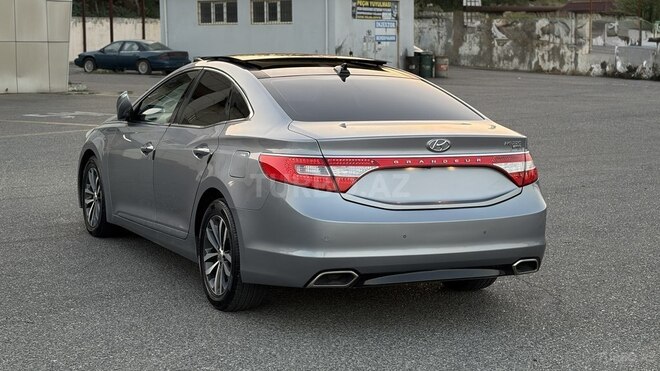 Hyundai Grandeur 2015, 231,000 km - 2.2 l - Bakı