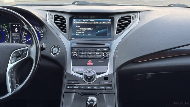 Hyundai Grandeur 2015, 231,000 km - 2.2 l - Bakı