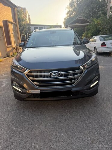 Hyundai Tucson 2017, 200,000 km - 2.0 l - Bakı