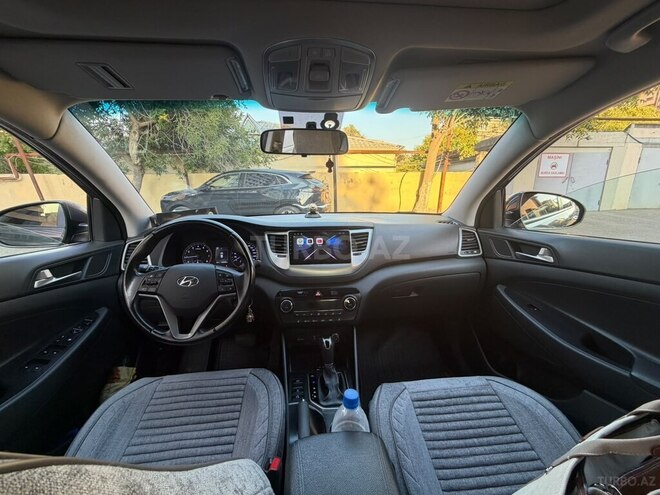 Hyundai Tucson 2017, 200,000 km - 2.0 l - Bakı