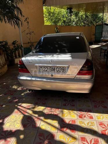 Mercedes C 240 1997, 457,530 km - 2.4 л - Tovuz