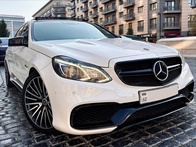 Mercedes E 250 2016, 189,600 km - 2.1 l - Bakı