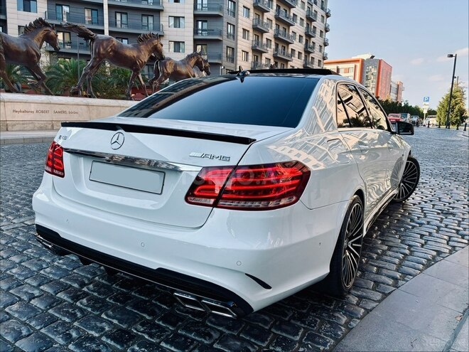 Mercedes E 250 2016, 189,600 km - 2.1 l - Bakı