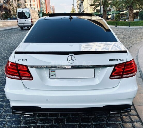 Mercedes E 250 2016, 189,600 km - 2.1 l - Bakı