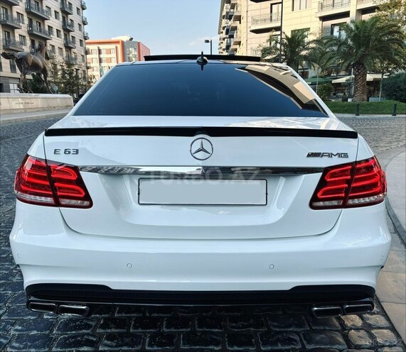 Mercedes E 250 2016, 189,600 km - 2.1 l - Bakı