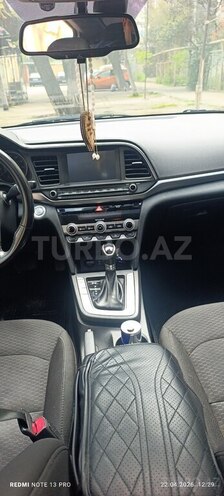 Hyundai Elantra 2019, 138,565 km - 2.0 l - Bakı