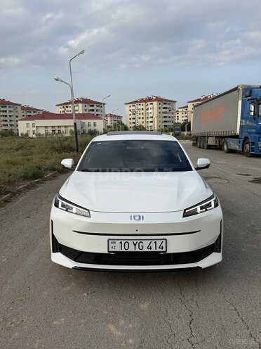 Changan Qiyuan A05 2025, 16,000 km - 1.5 л - Bakı