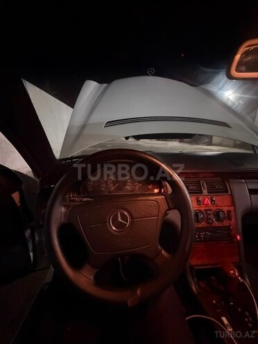 Mercedes E 290 1998, 480,584 km - 2.9 л - Bakı