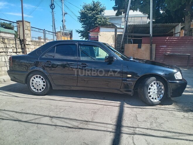 Mercedes C 180 1999, 472,500 km - 1.8 l - Tovuz
