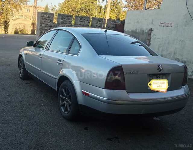 Volkswagen Passat 2003, 321,890 km - 1.8 l - Bərdə