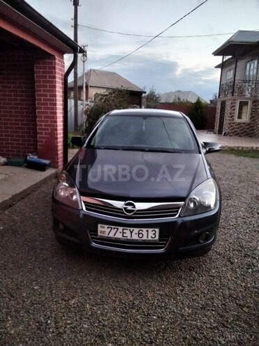 Opel Astra 2009, 213,542 km - 1.4 l - Lənkəran